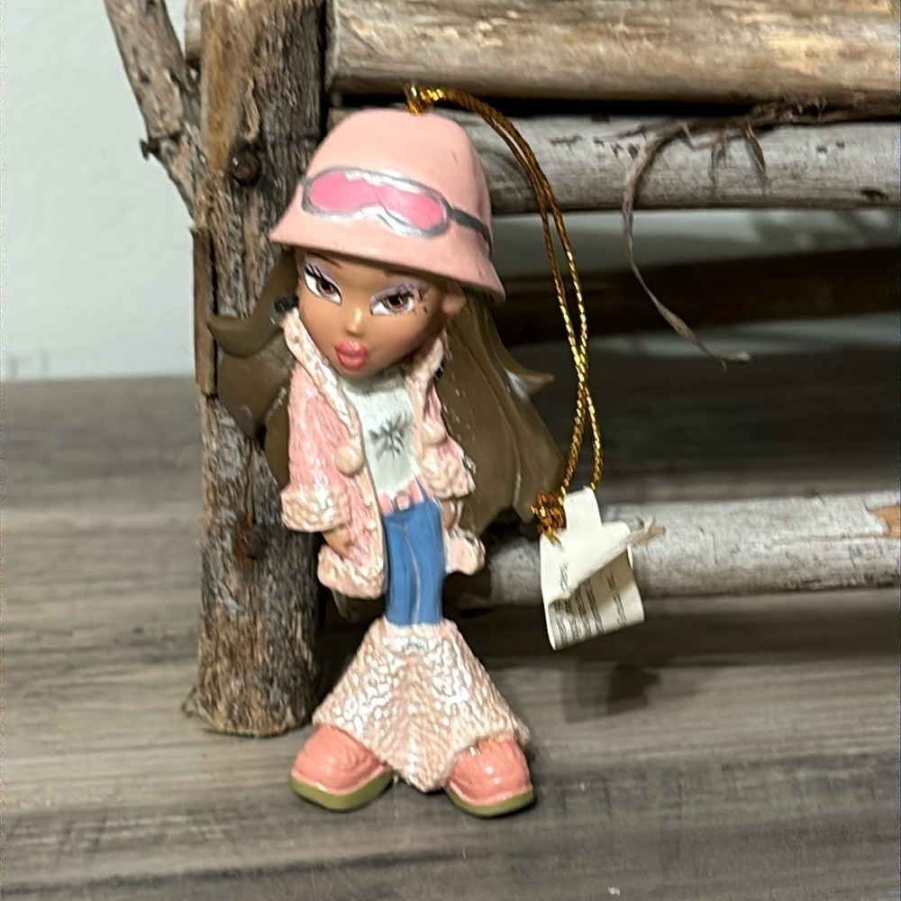 Vintage BRATZ DOLL MGA PINK Christmas Ornament PRE OWNED Y2K